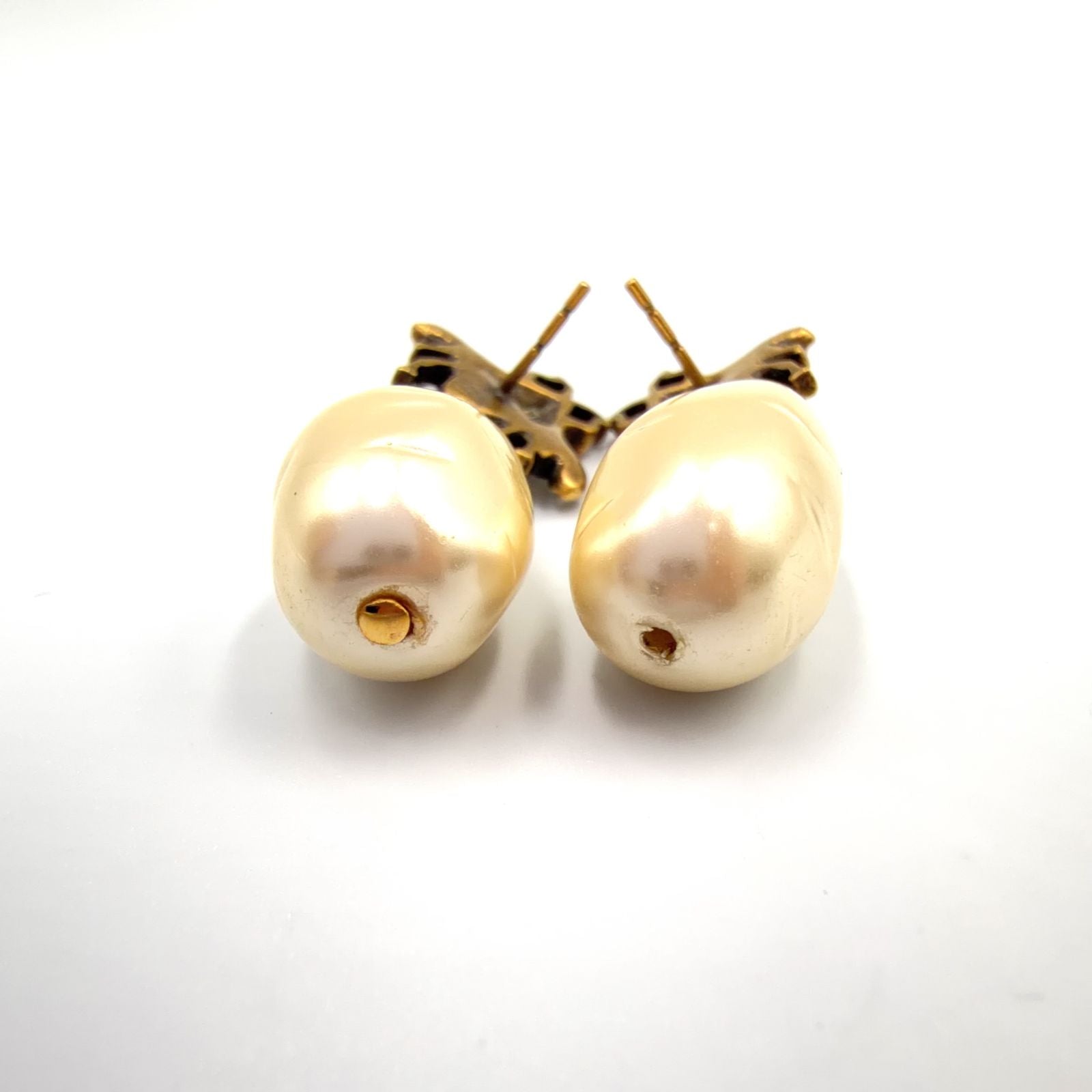 Gucci Bi Interlocking Pearl Metal Faux Color Stone Off White Clear Gold Earrings — view 8