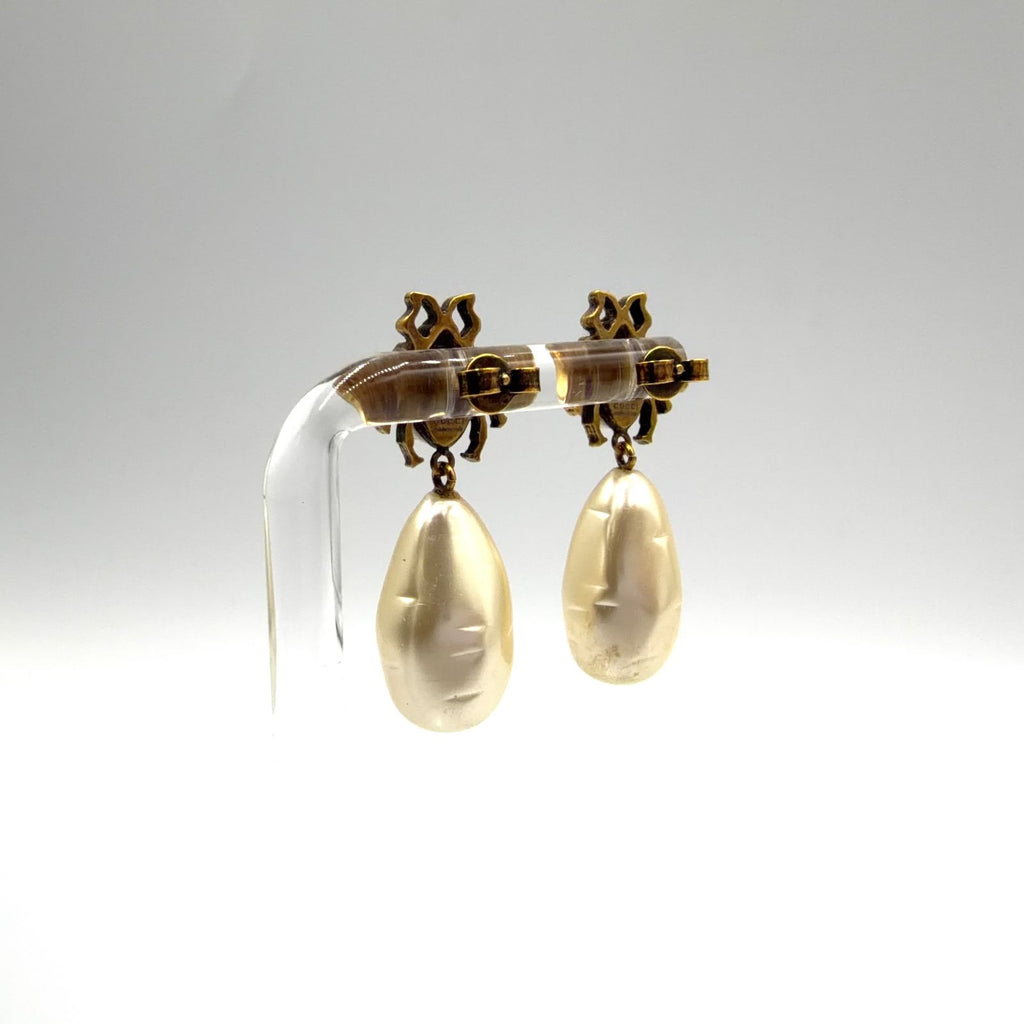 Gucci Bi Interlocking Pearl Metal Faux Color Stone Off White Clear Gold Earrings — view 3