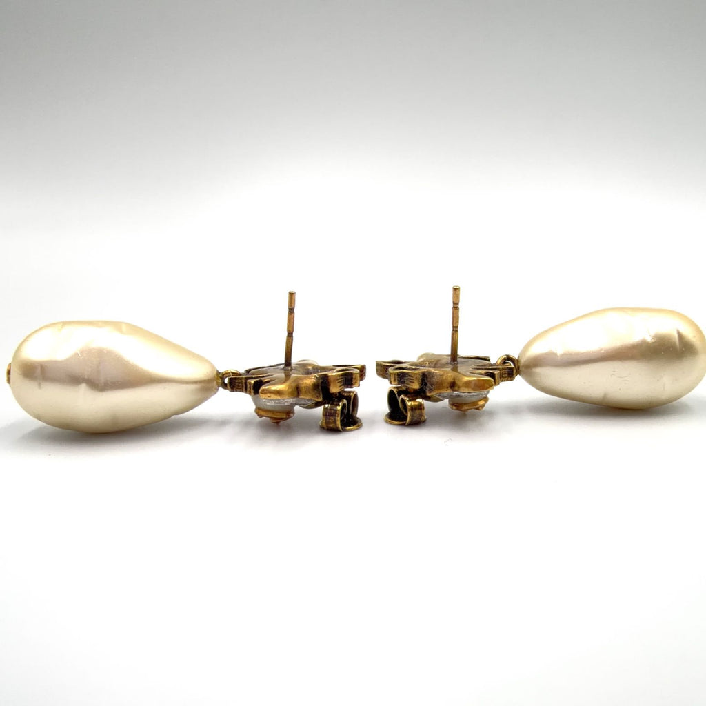 Gucci Bi Interlocking Pearl Metal Faux Color Stone Off White Clear Gold Earrings — view 7