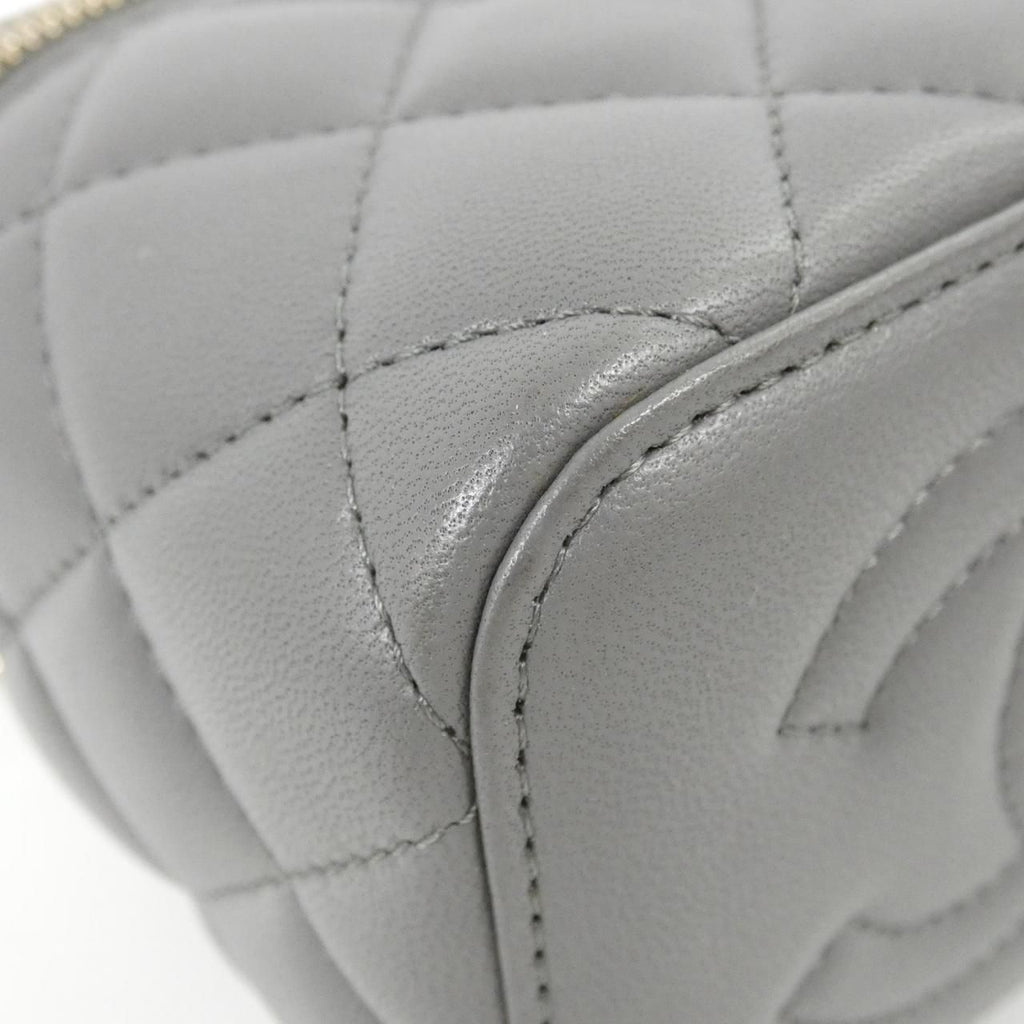 Chanel Bag Handbag Gray — view 3