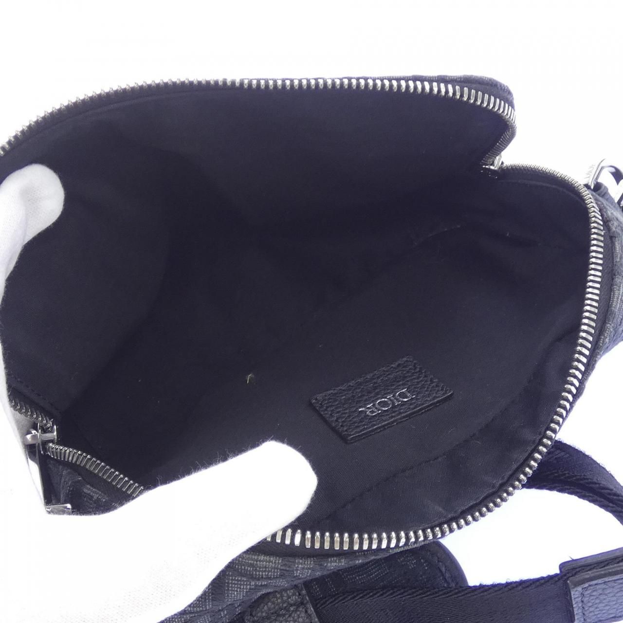 Dior Safari Bag Handbag Black — view 6