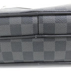 Louis Vuitton Damier Graphite Trocadero Messenger PM Shoulder — view 3