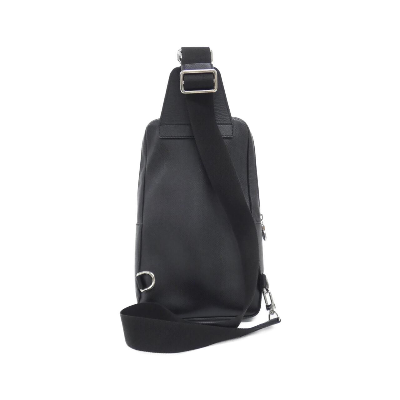 Louis Vuitton Taiga Avenue Sling — view 2