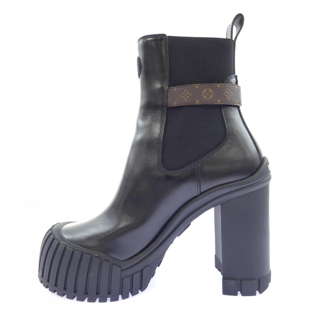 Louis Vuitton Ruby Line Ankle Boots — view 2