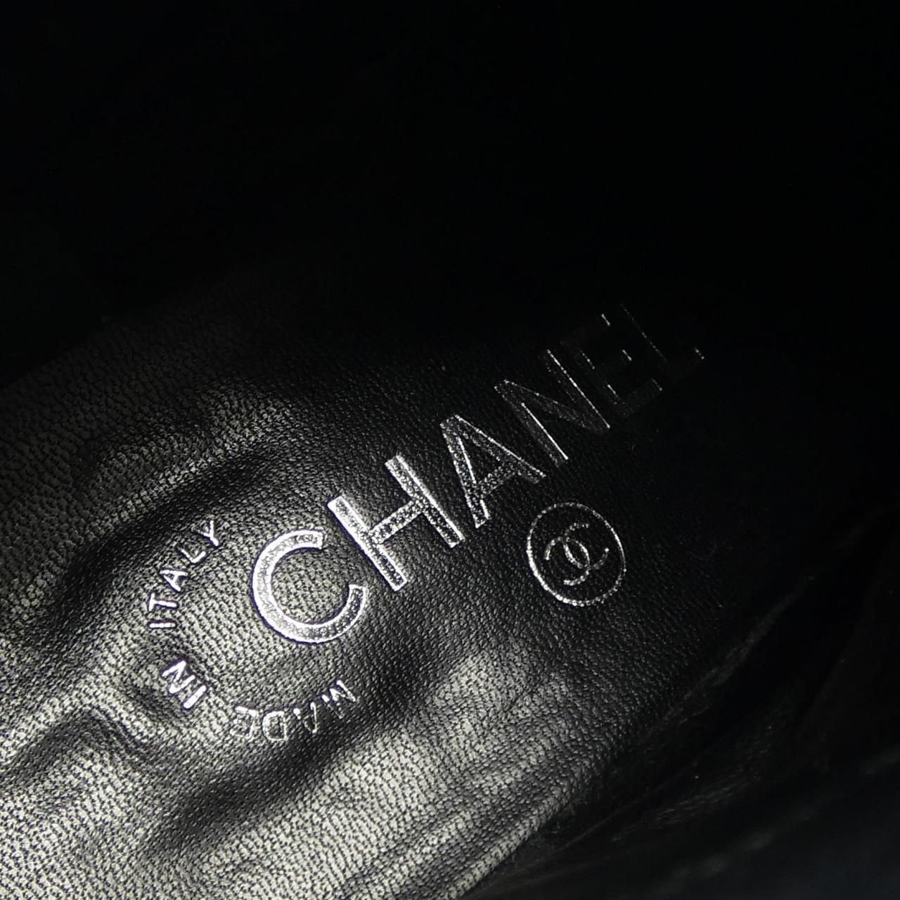 Chanel Turnlock Boots Black — view 6