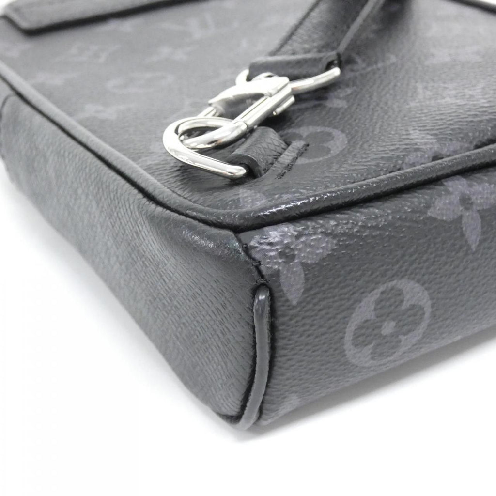 Louis Vuitton Taiga Llama Outdoor Sling — view 3