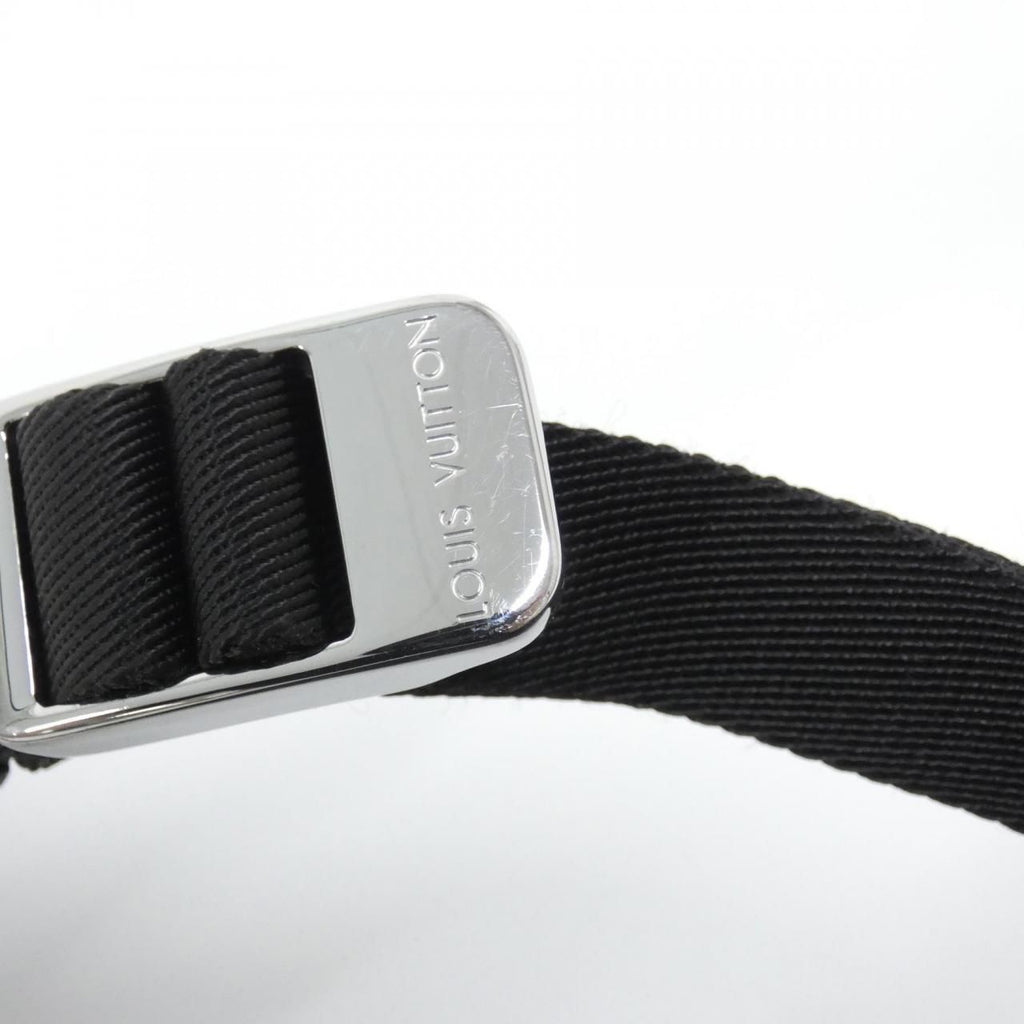 Louis Vuitton Taiga Llama Outdoor Sling — view 6