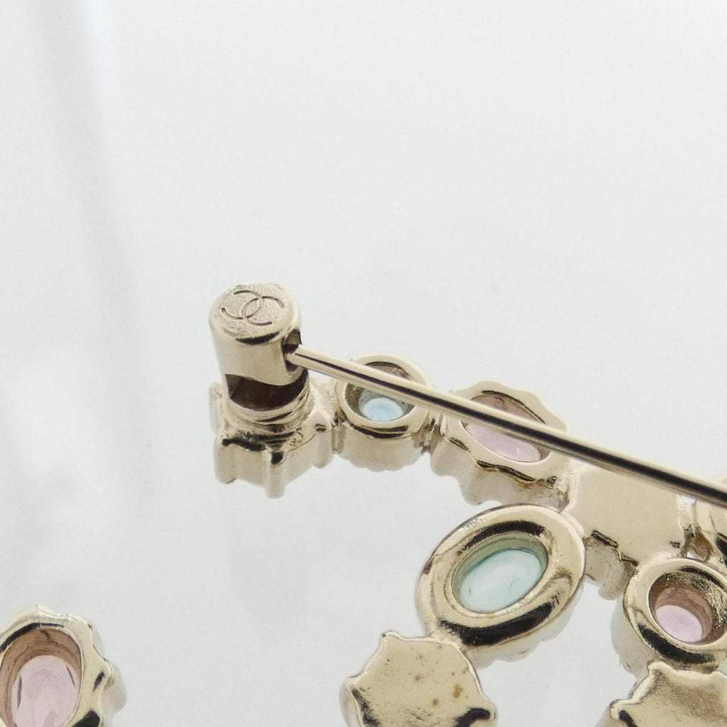 Chanel Brooch Gold — view 3