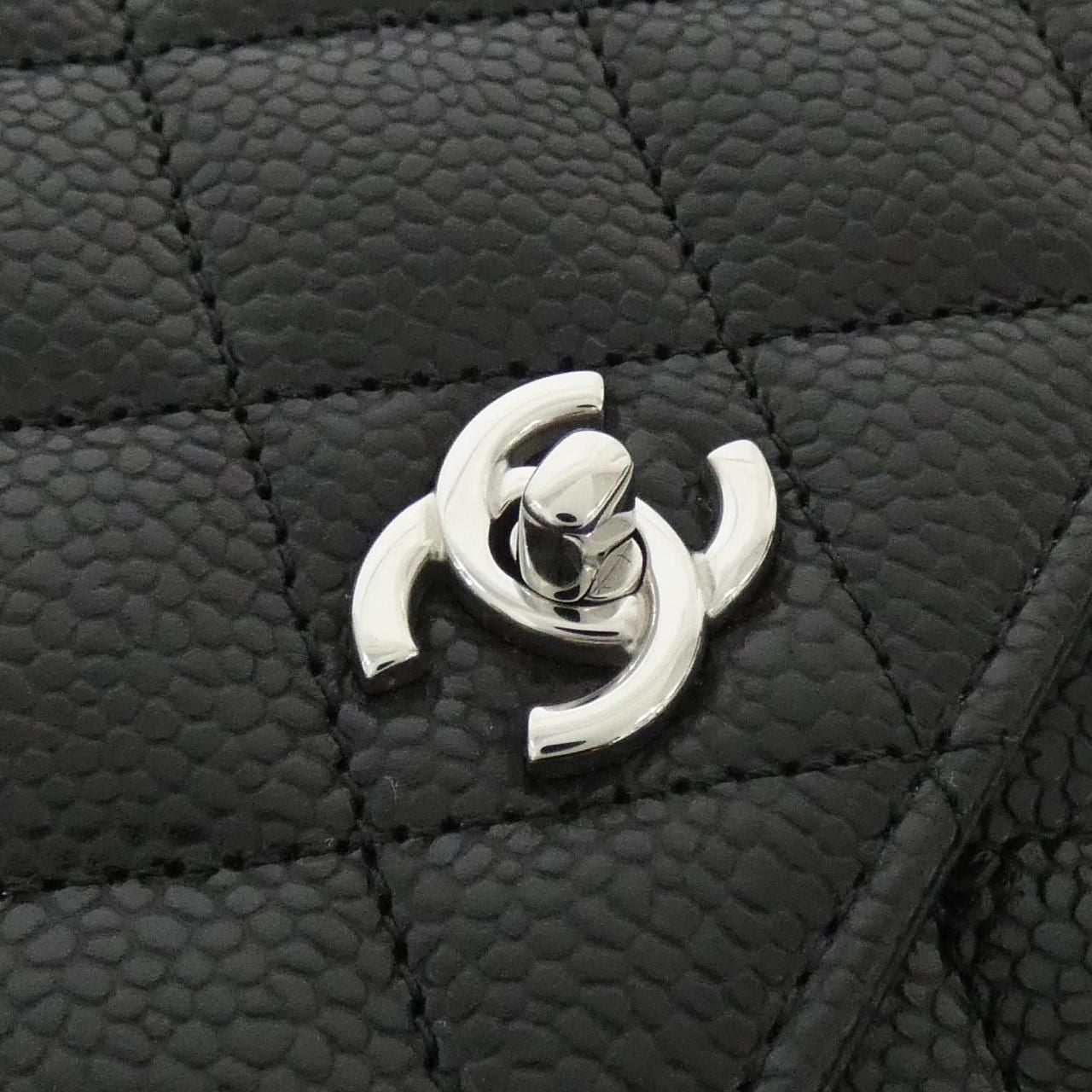 Chanel Chain Wallet Shoulder — view 5