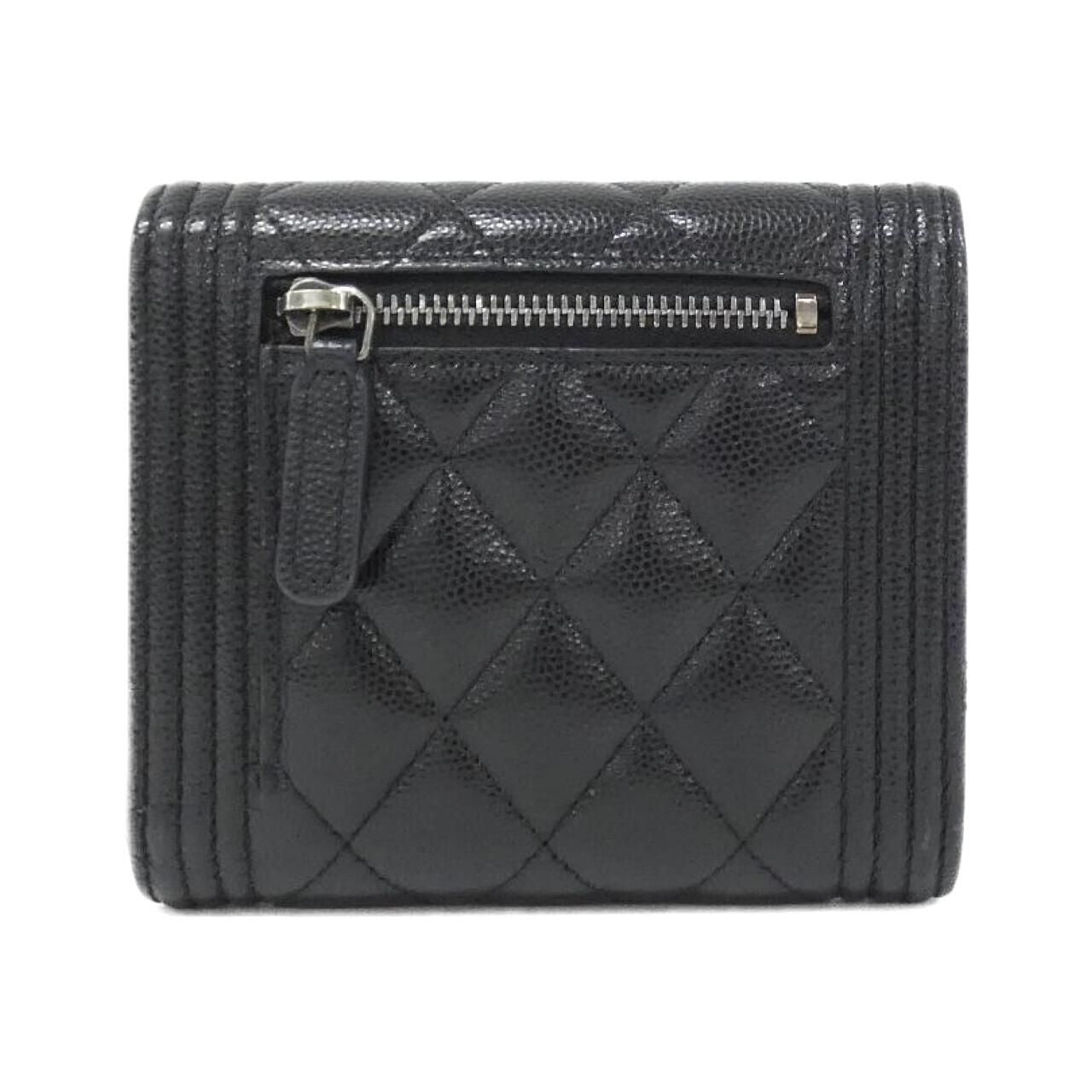 Chanel Boy Line Wallet — view 2