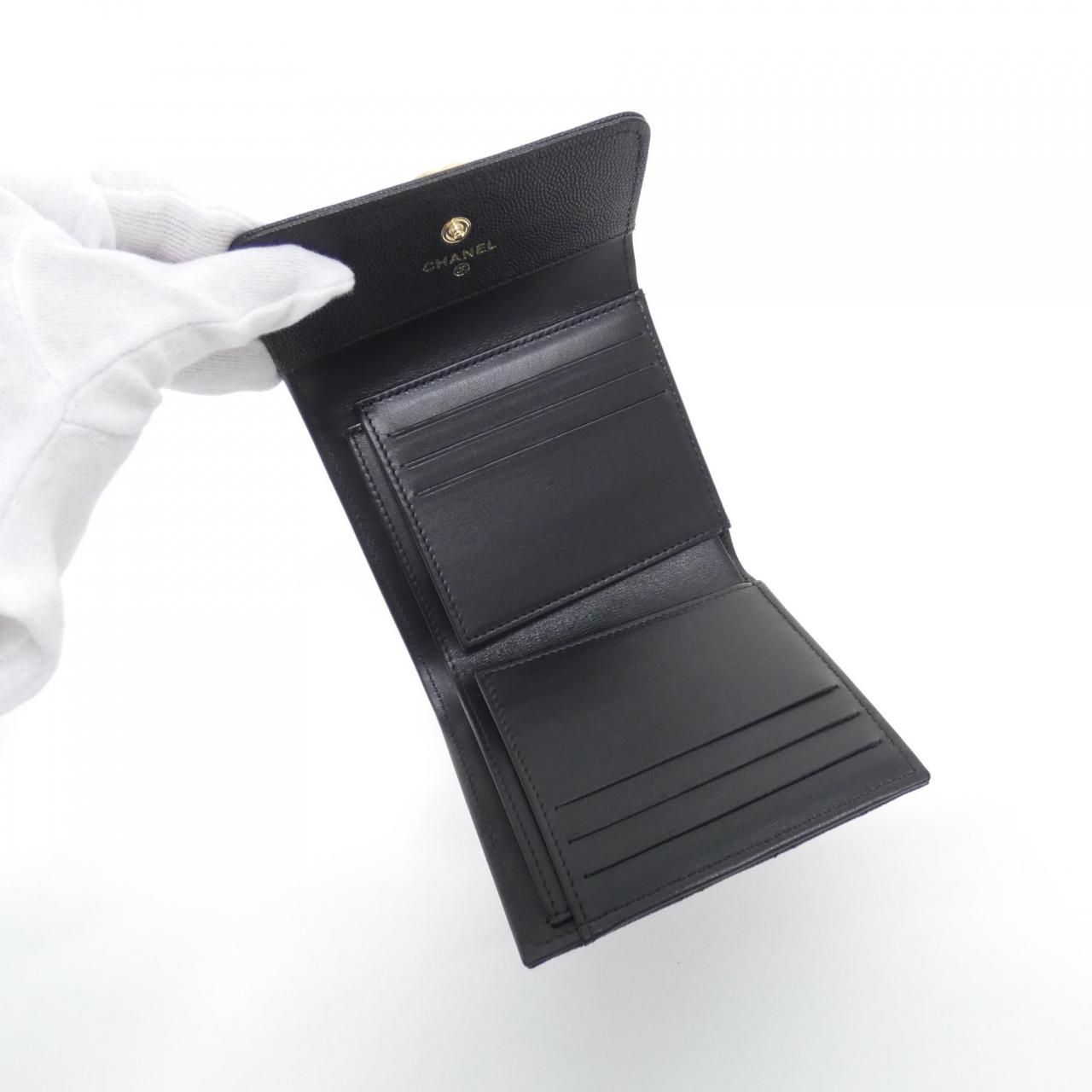 Chanel Boy Line Wallet — view 5