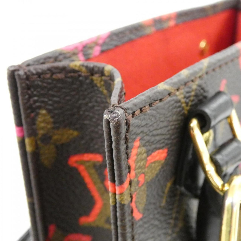 Louis Vuitton Monogram Petite Sac Plat — view 5