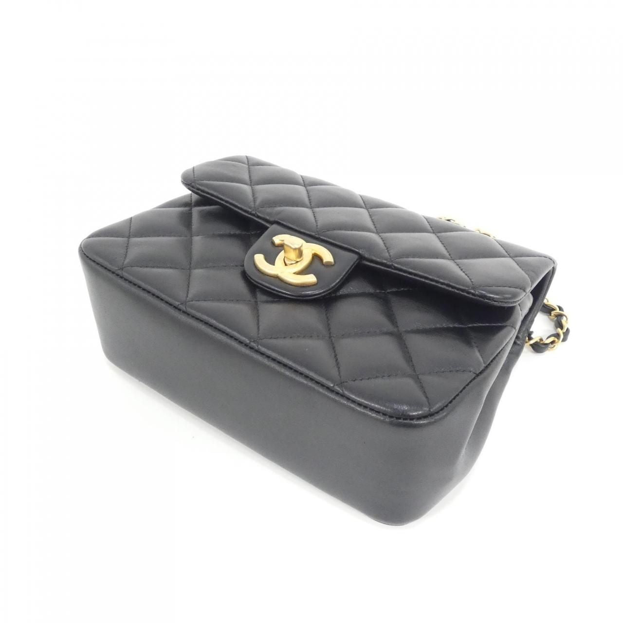 Chanel Bag Handbag Black — view 3