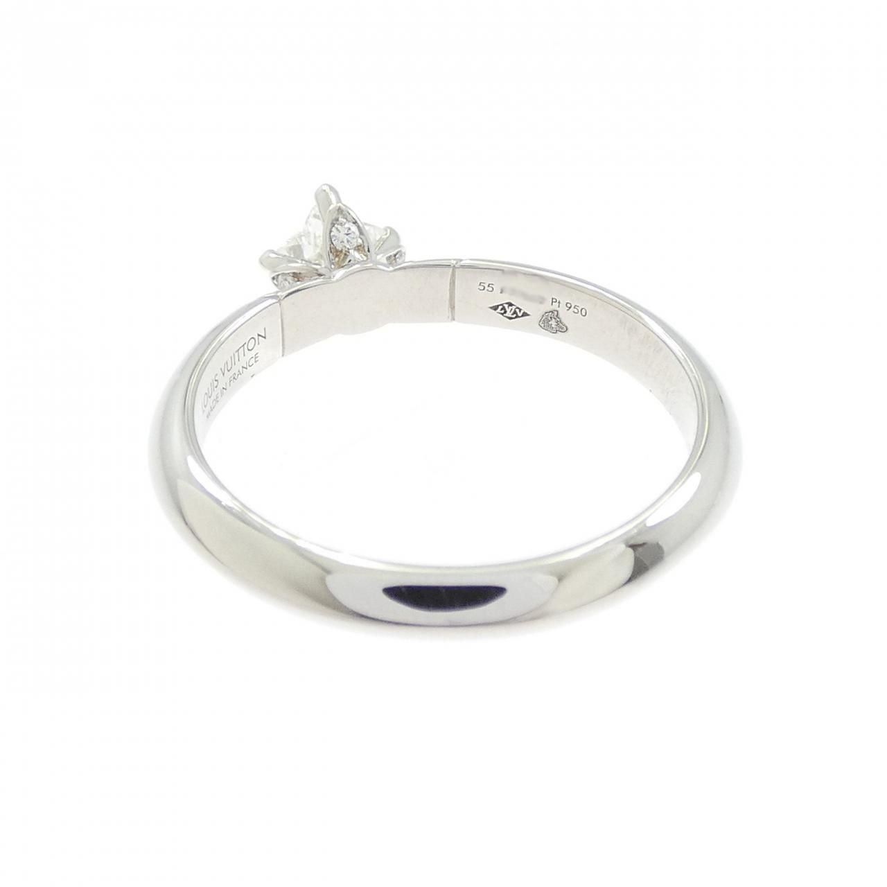 Louis Vuitton Solitaire Star Monogram Ring — view 3
