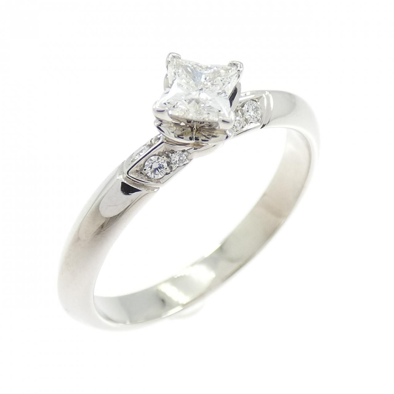 Louis Vuitton Solitaire Star Monogram Ring