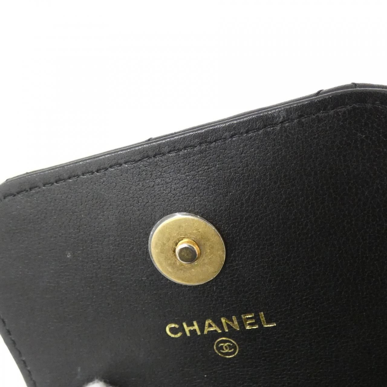 Chanel Phone Case Black — view 8