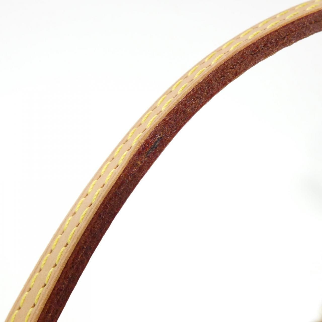 Louis Vuitton Monogram Neverfull PM — view 4