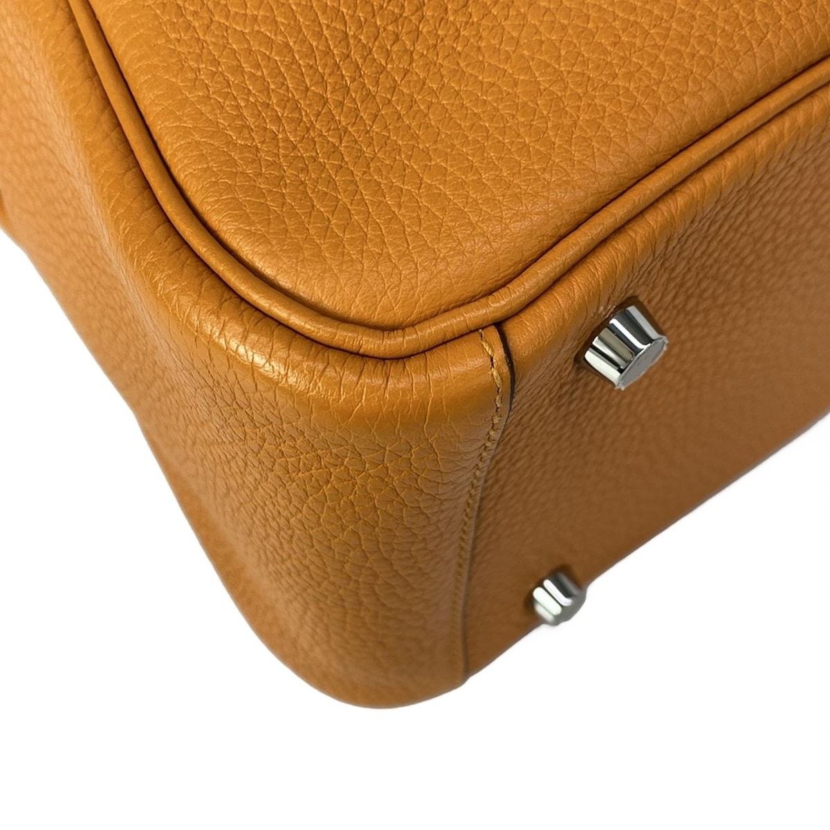 Hermes Shoulder Bag Lindy 26 Apricot Silver — view 6