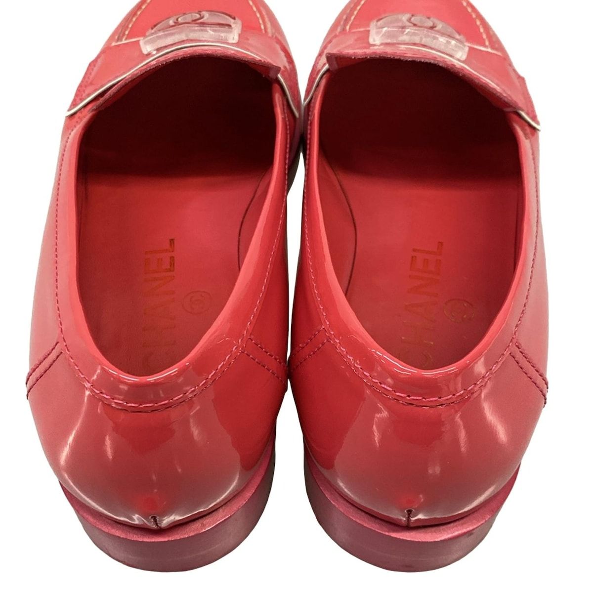Chanel Loafers 35.5 C Pink CC Logo Leather — view 7