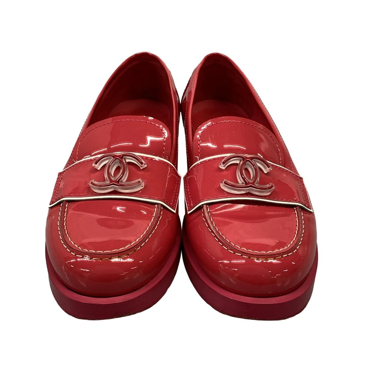 Chanel Loafers 35.5 C Pink CC Logo Leather — view 5