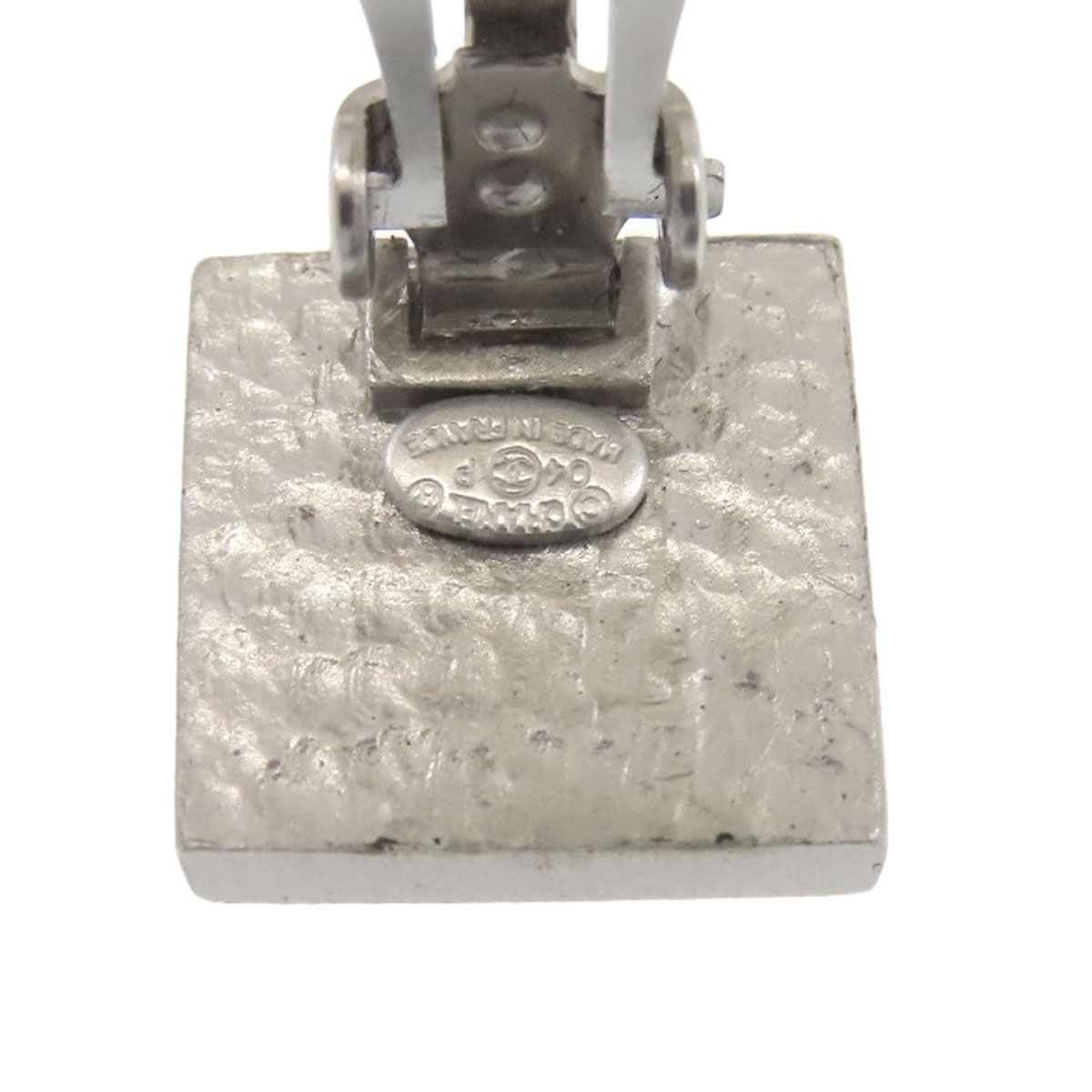 Chanel CC Logo Earrings Metal — view 4