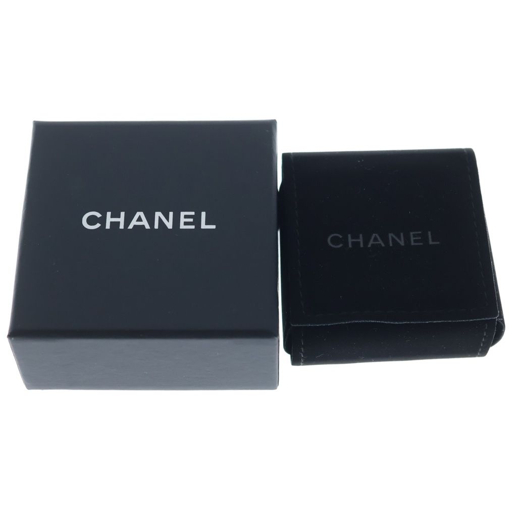 Chanel CC Logo Round Earrings Gold — view 6