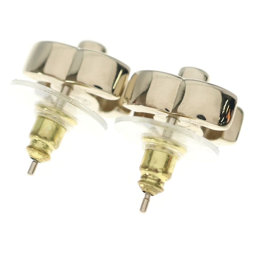 Chanel CC Logo Turnlock Earrings Gold — view 2
