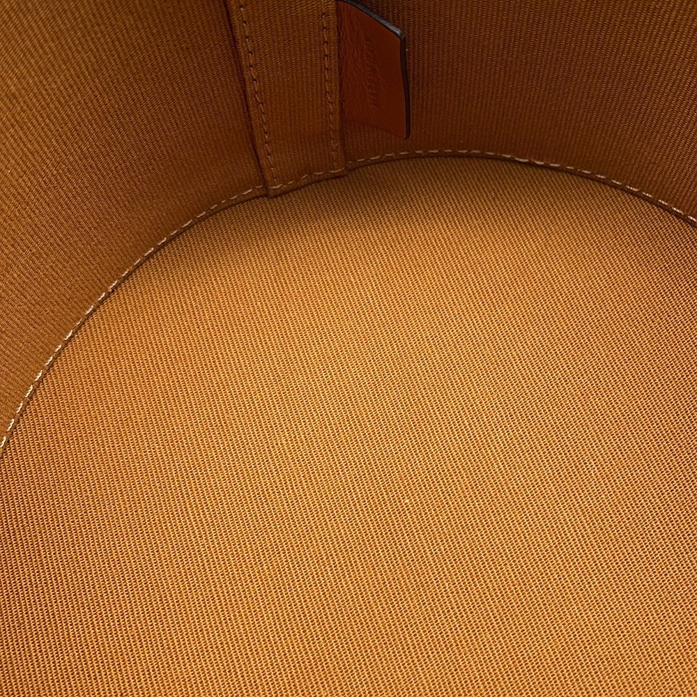 Celine Shoulder Bag Triomphe Tumble Leather — view 9