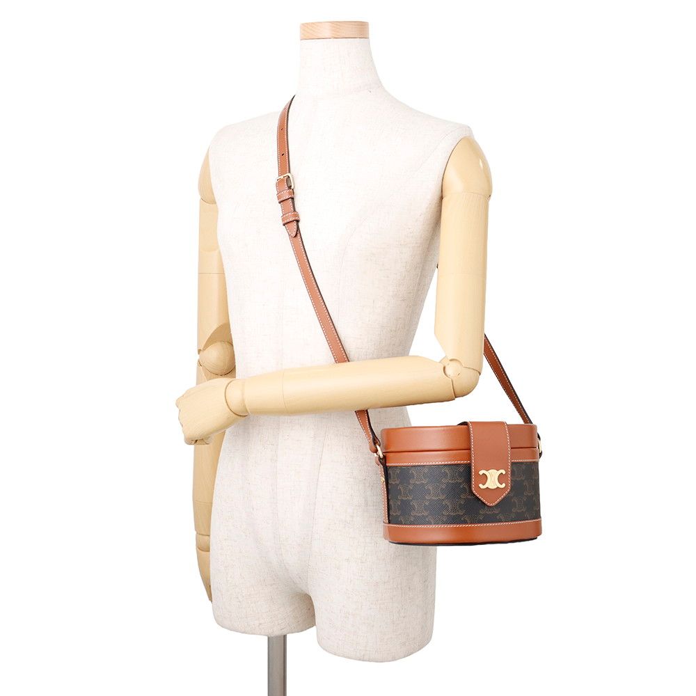 Celine Shoulder Bag Triomphe Tumble Leather — view 4