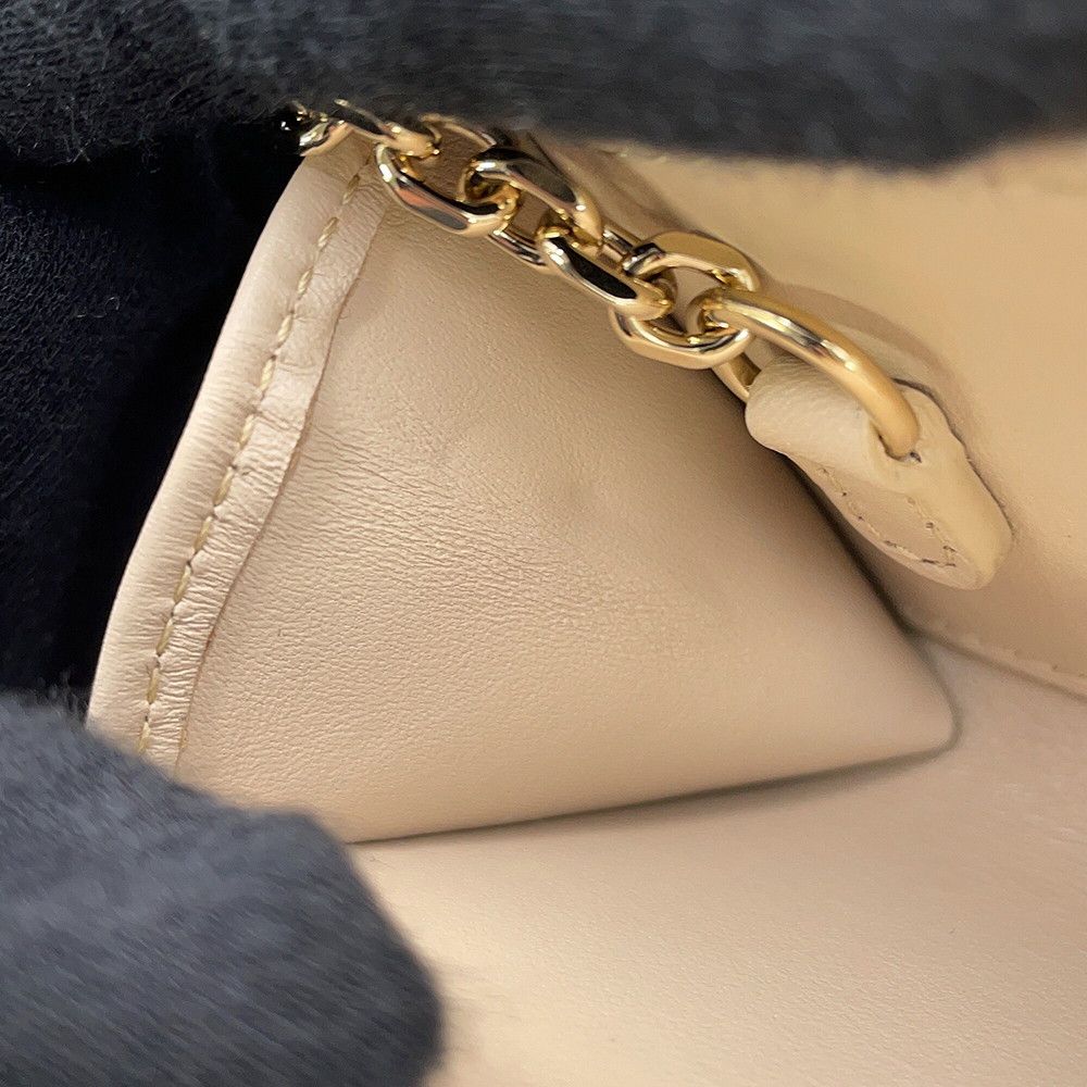Dior Key Case Cannage Lady Yuzu Lambskin — view 8