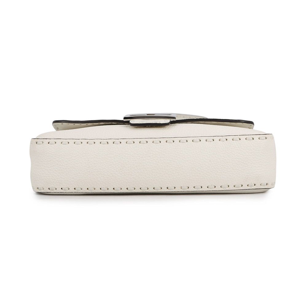 Fendi Handbag Selleria Bucket Calf Leather Bag Shoulder White — view 3
