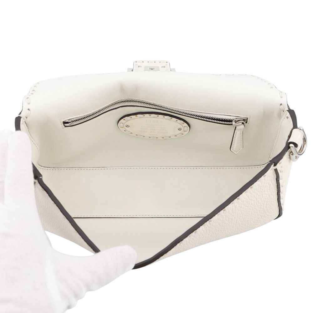 Fendi Handbag Selleria Bucket Calf Leather Bag Shoulder White — view 6