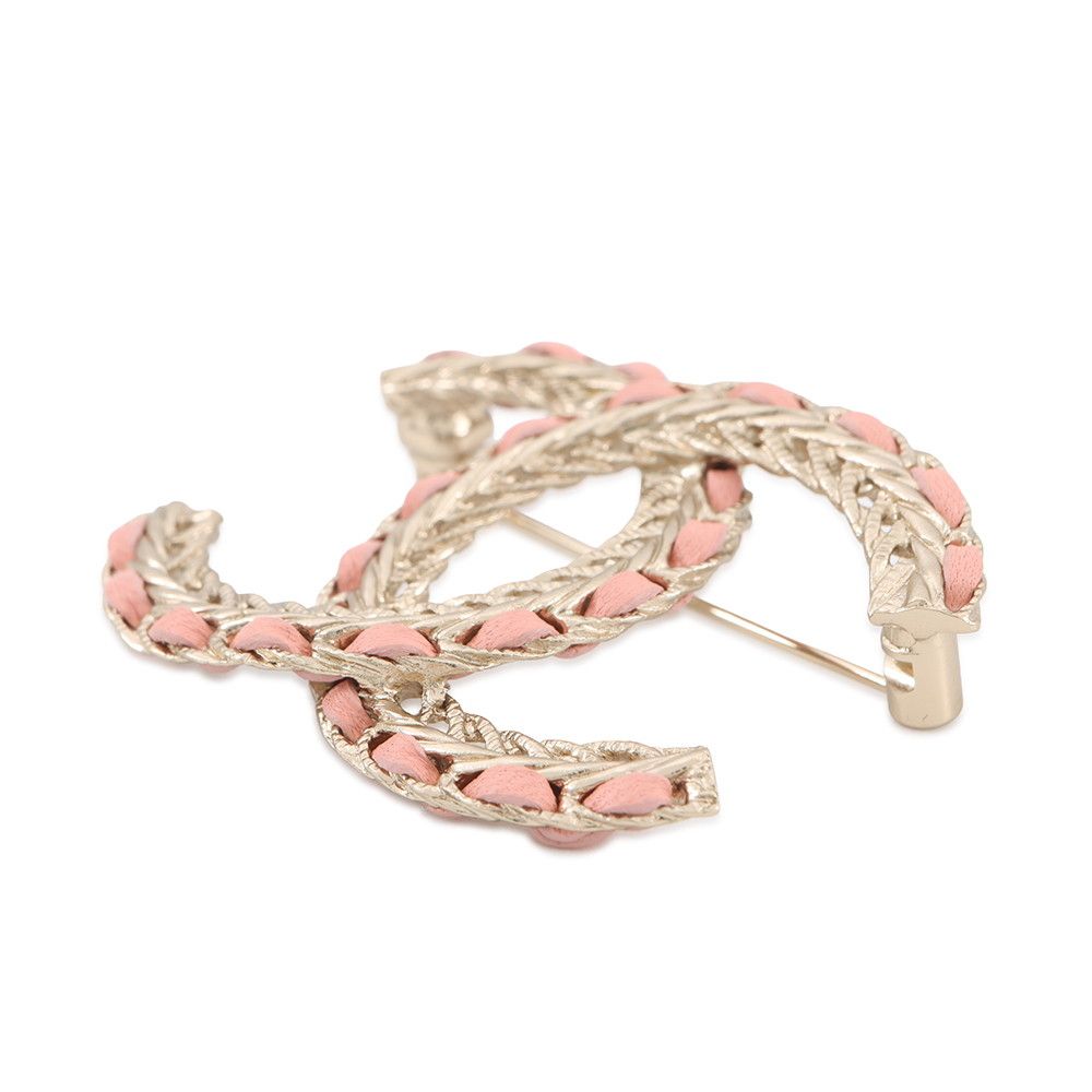 Chanel Brooch CC Logo Chain Motif Metal Leather — view 2