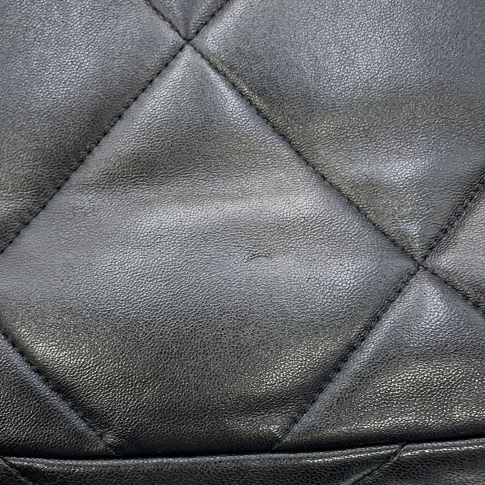 Chanel Chain Shoulder Bag 19 Flap CC Logo Shiny Lambskin Black — view 6