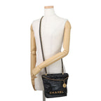 Chanel Handbag 22 Mini CC Logo Shiny Calf Leather 2-Way Black — view 5