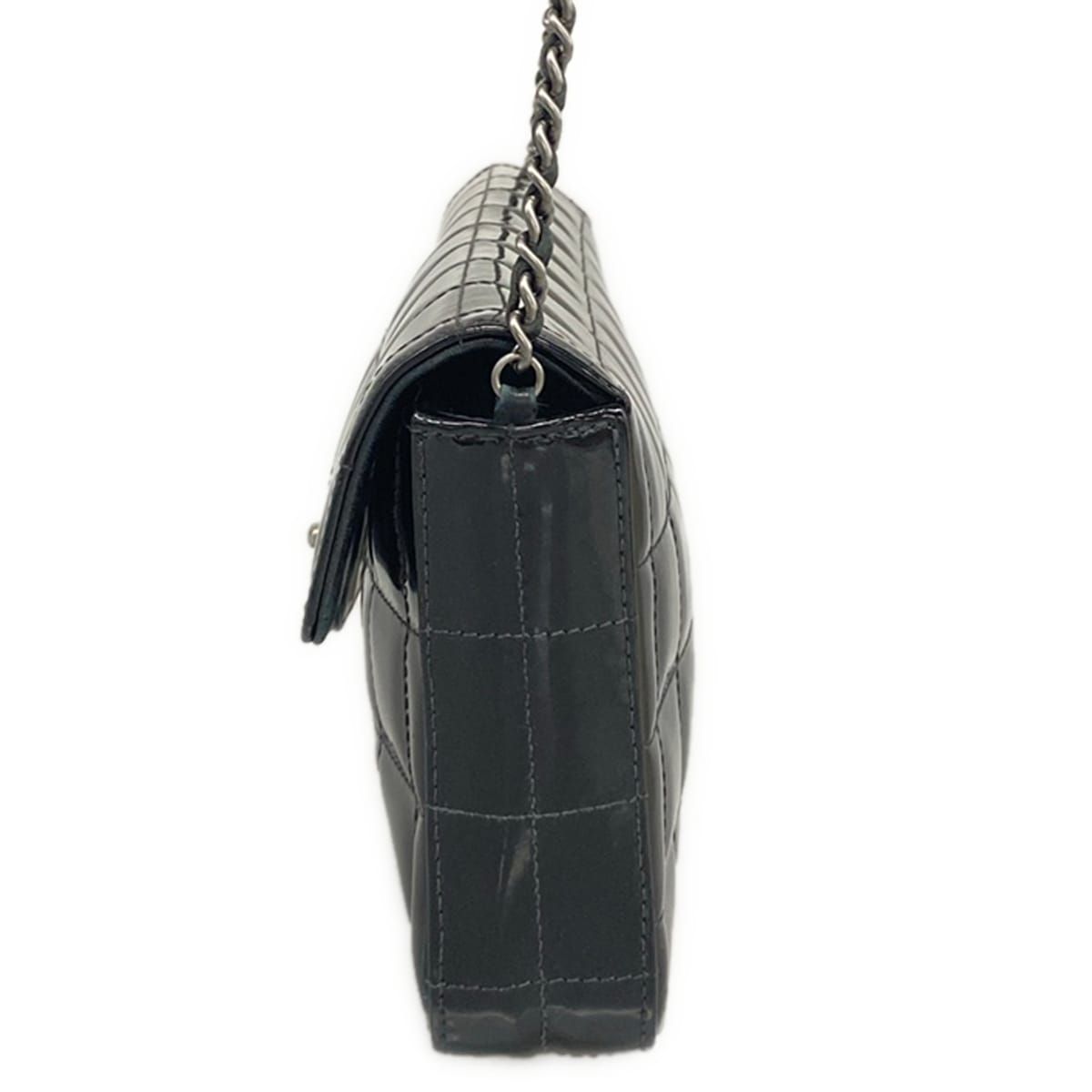 Chanel Shoulder Bag Choco Bar Black Chain Matte Silver Leather — view 4