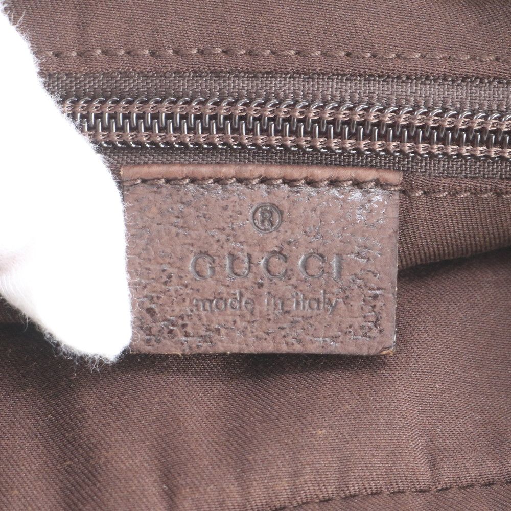 Gucci GG Canvas Leather Shoulder Bag Crossbody Messenger — view 9