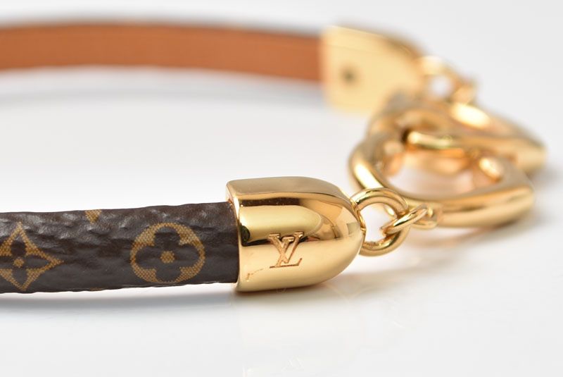 Louis Vuitton Bangle Bracelet Say Jesus Monogram Motif — view 3