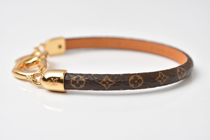 Louis Vuitton Bangle Bracelet Say Jesus Monogram Motif — view 5
