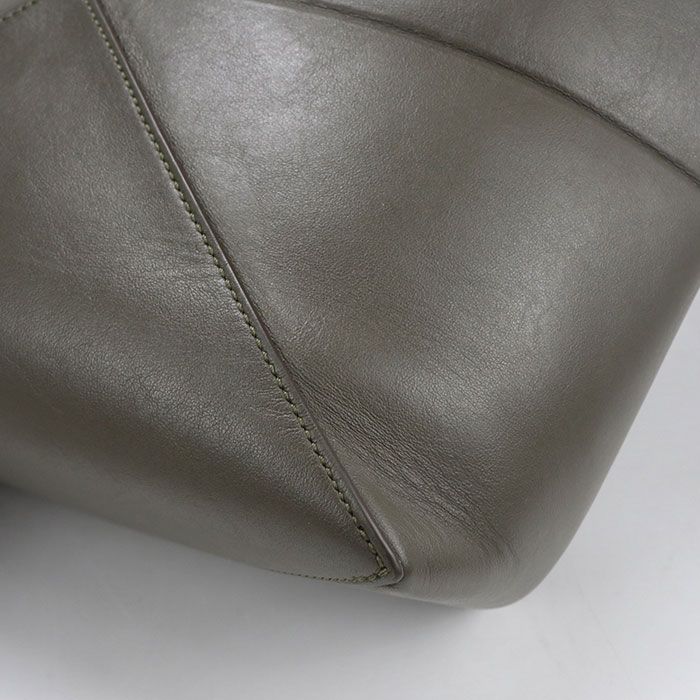 Loewe Puzzle Fold Tote Calfskin — view 8