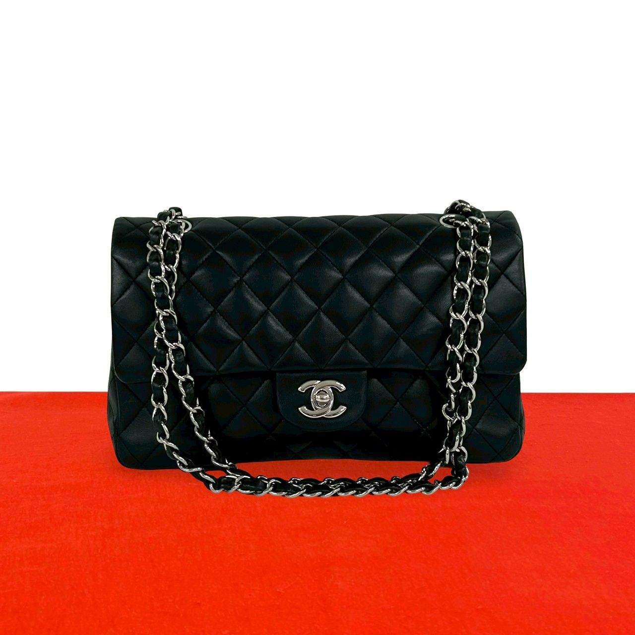 Chanel Quilted CC Logo Lambskin Shoulder Bag Pochette Black