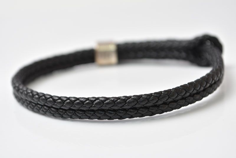 Bottega Veneta Bracelet Bangle Intrecciato Black 925 Sterling Silver — view 4