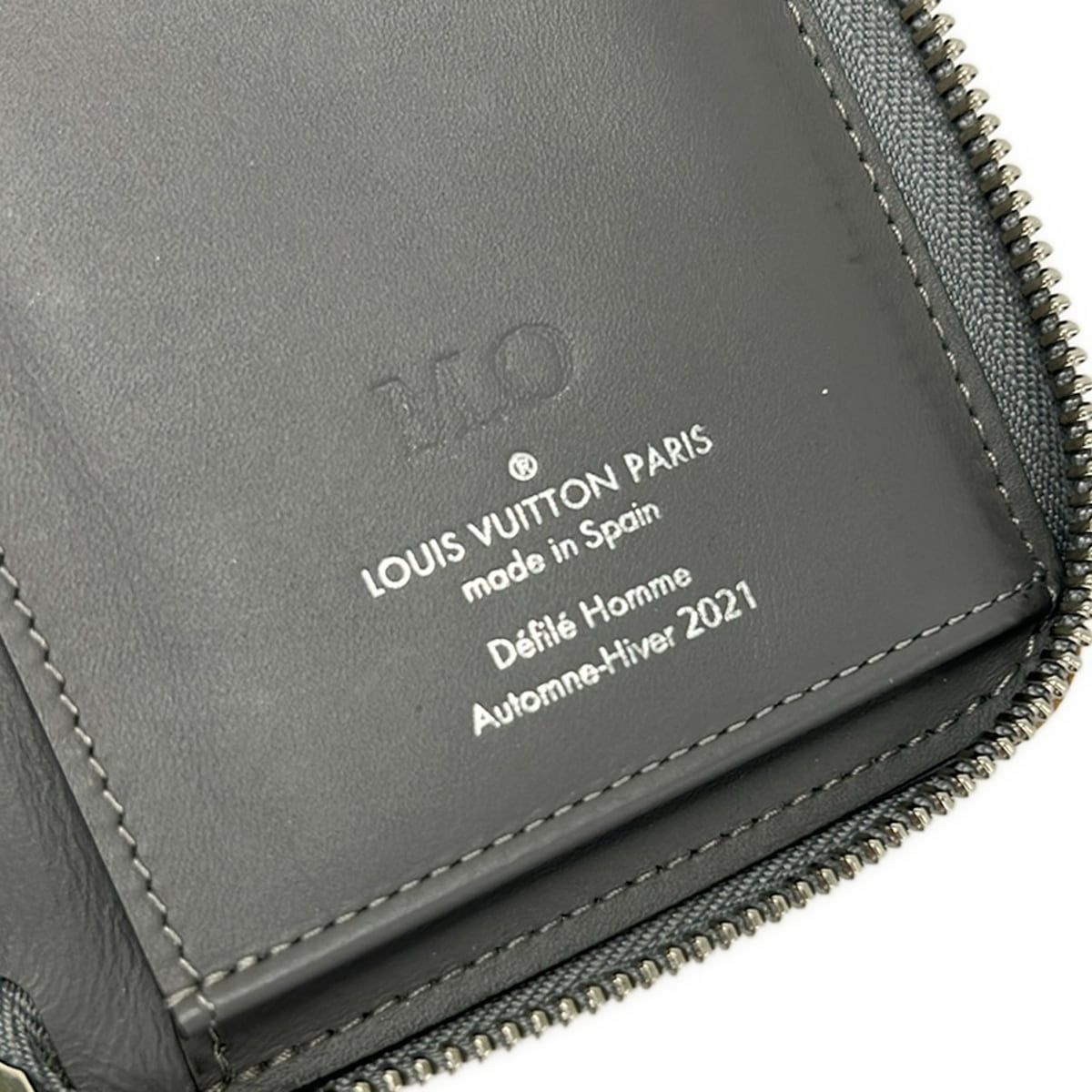 Louis Vuitton Wallet Monogram Miloire Zippy Vertical Silver Initial — view 5
