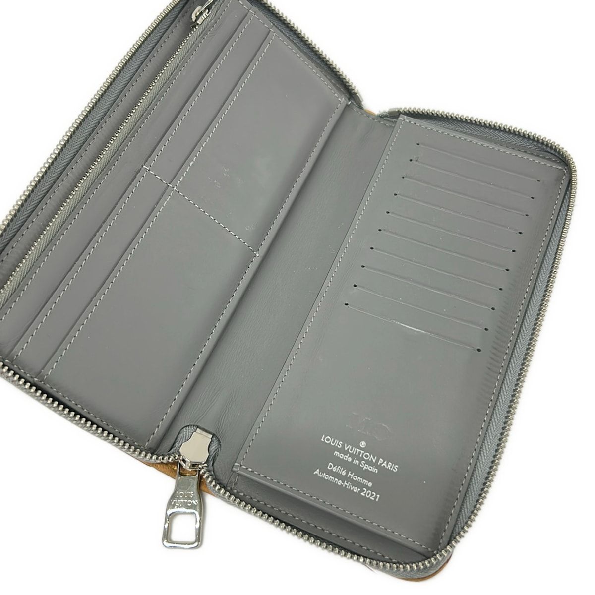 Louis Vuitton Wallet Monogram Miloire Zippy Vertical Silver Initial — view 3