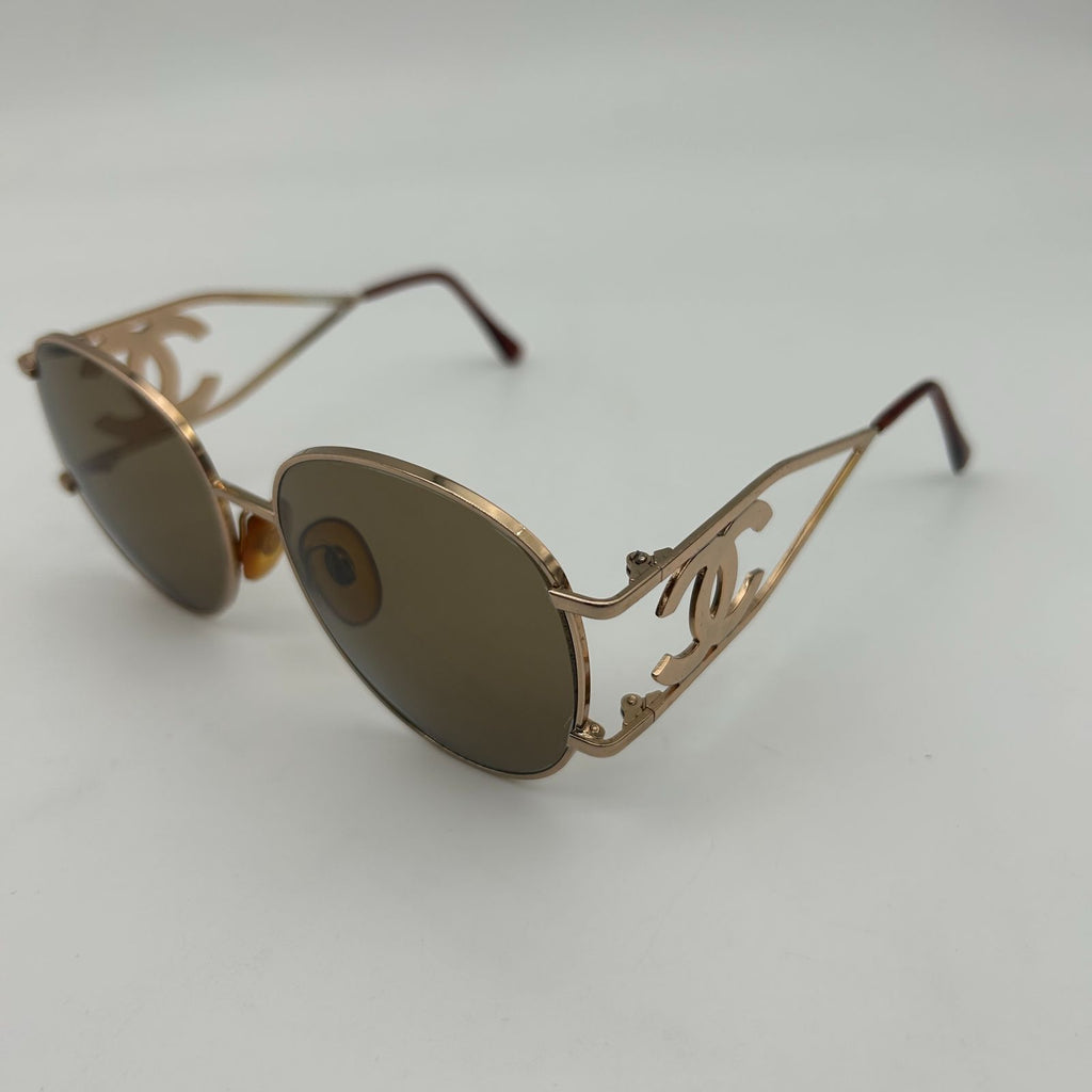 Chanel Sunglasses CC Logo Round Frame Eyewear — view 8