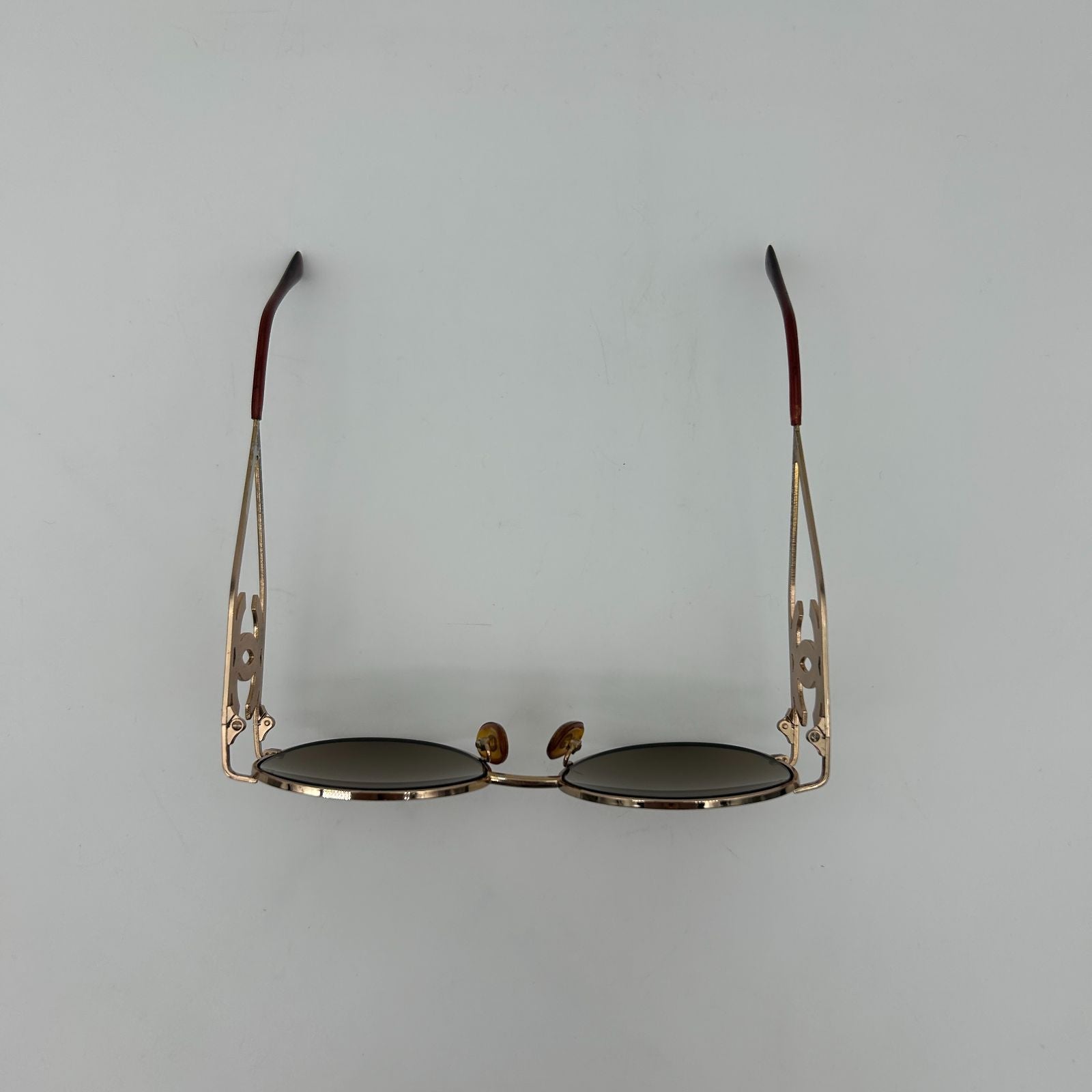 Chanel Sunglasses CC Logo Round Frame Eyewear — view 3