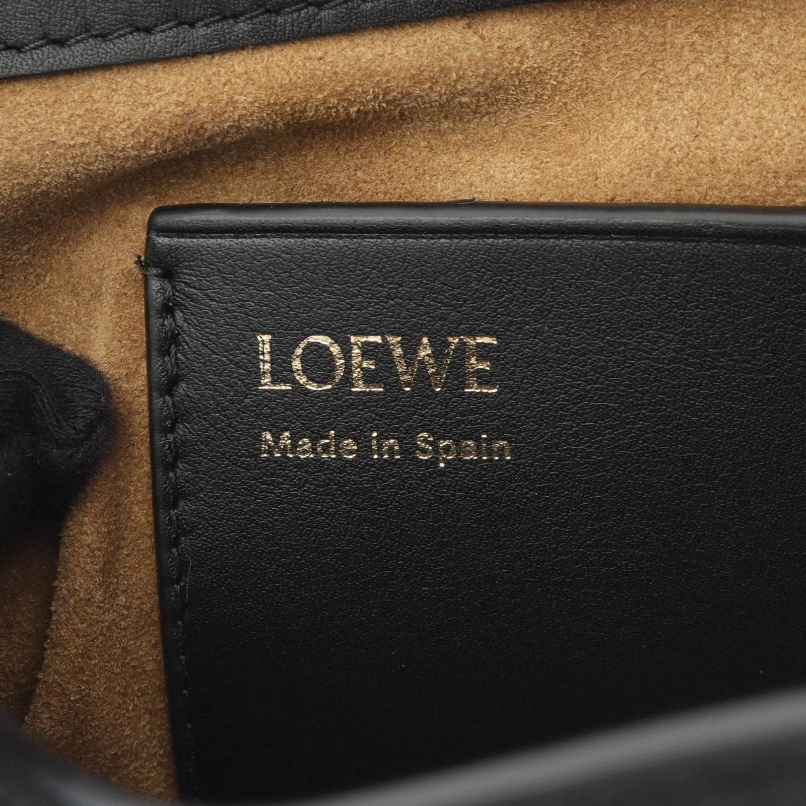Loewe Shoulder Bag Pebble Pouch Leather — view 4