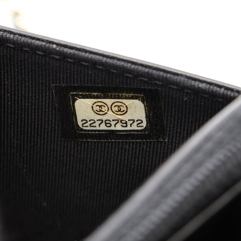 Chanel Shoulder Bag Quilted Bicolor Black Champagne Gold Leather Caviar Chain — view 6