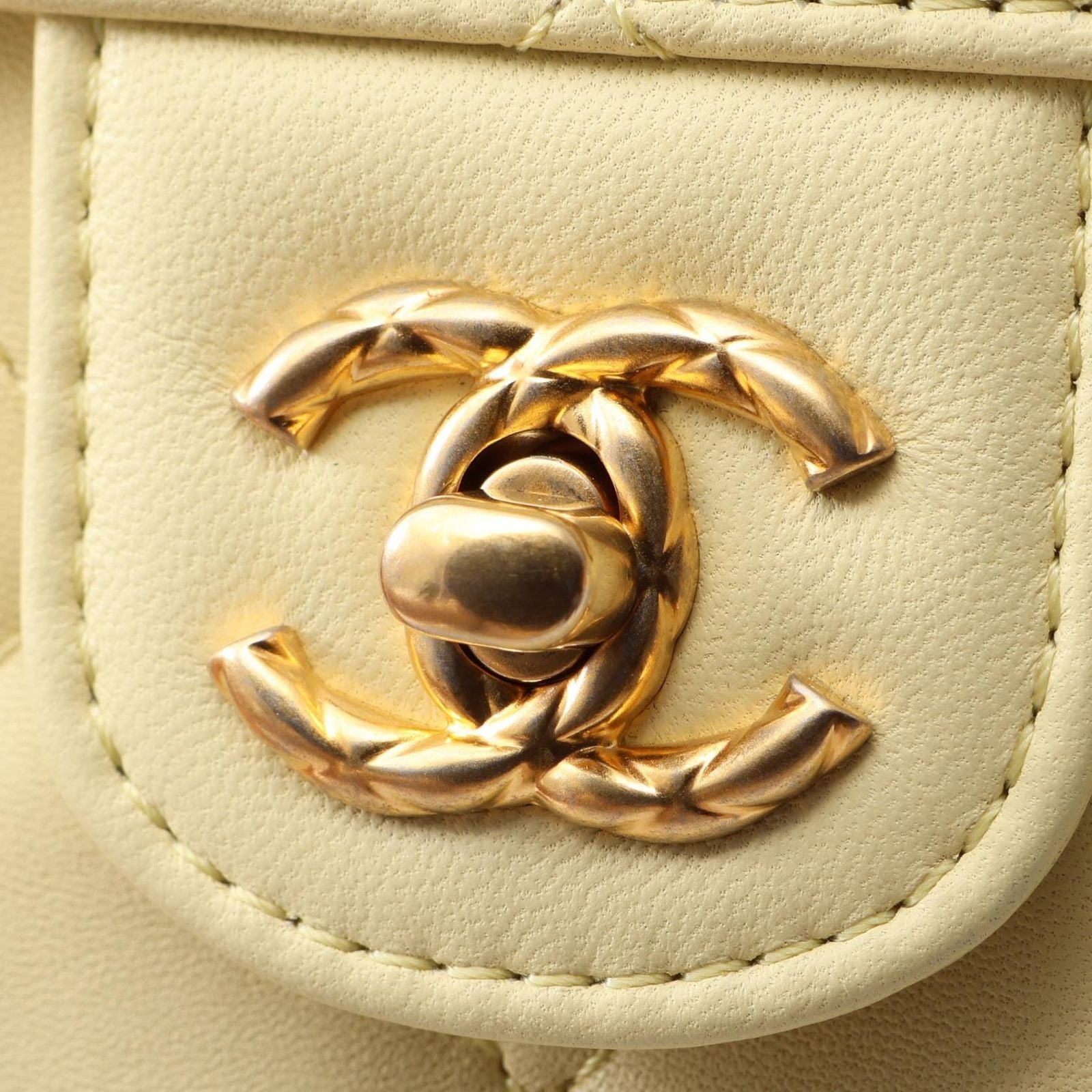 Chanel Shoulder Bag Quilted Vanity 2-Way Pastel Yellow Lambskin Chain — view 9