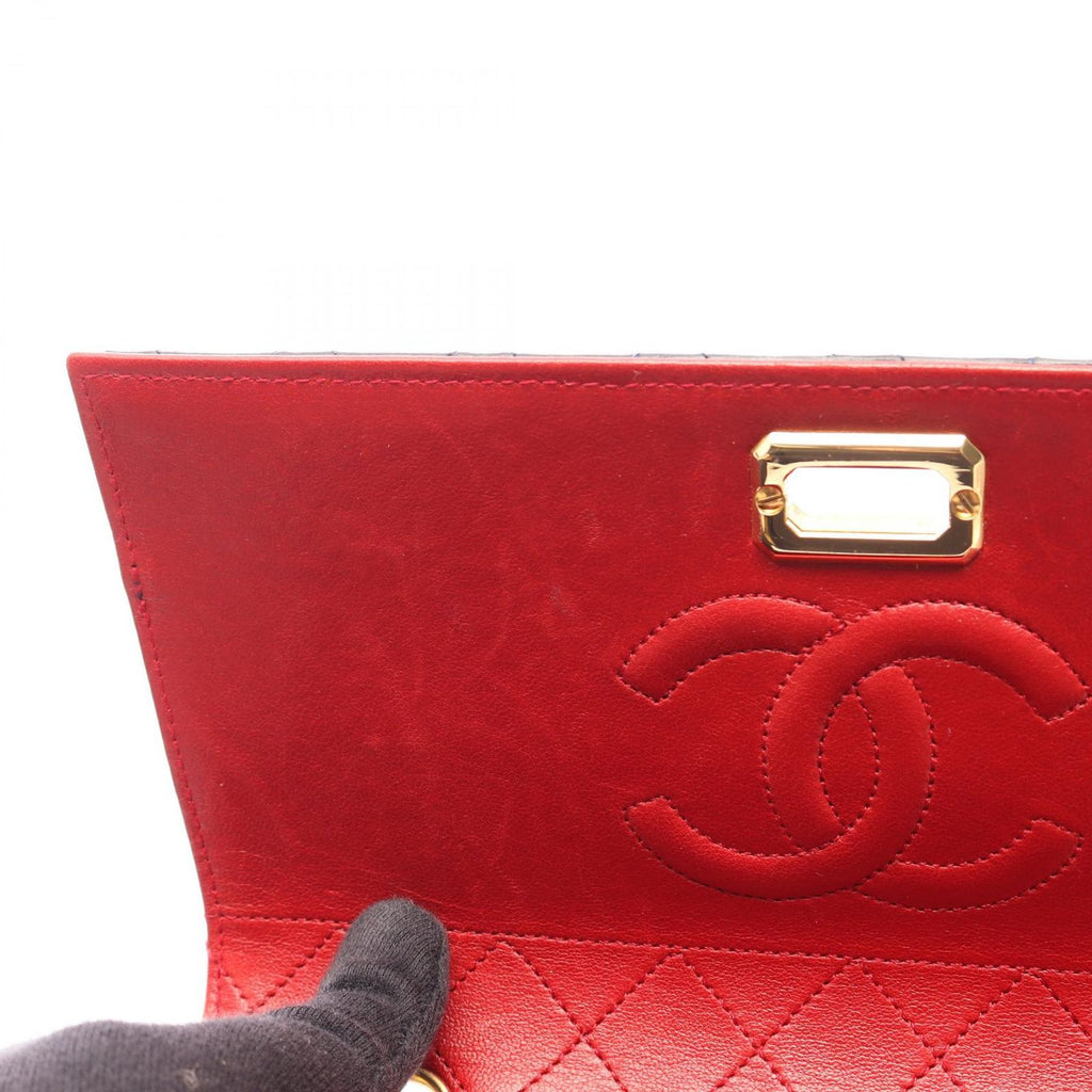 Chanel Shoulder Bag Quilted Bicolor Turnlock Red Navy Lambskin Chain — view 7